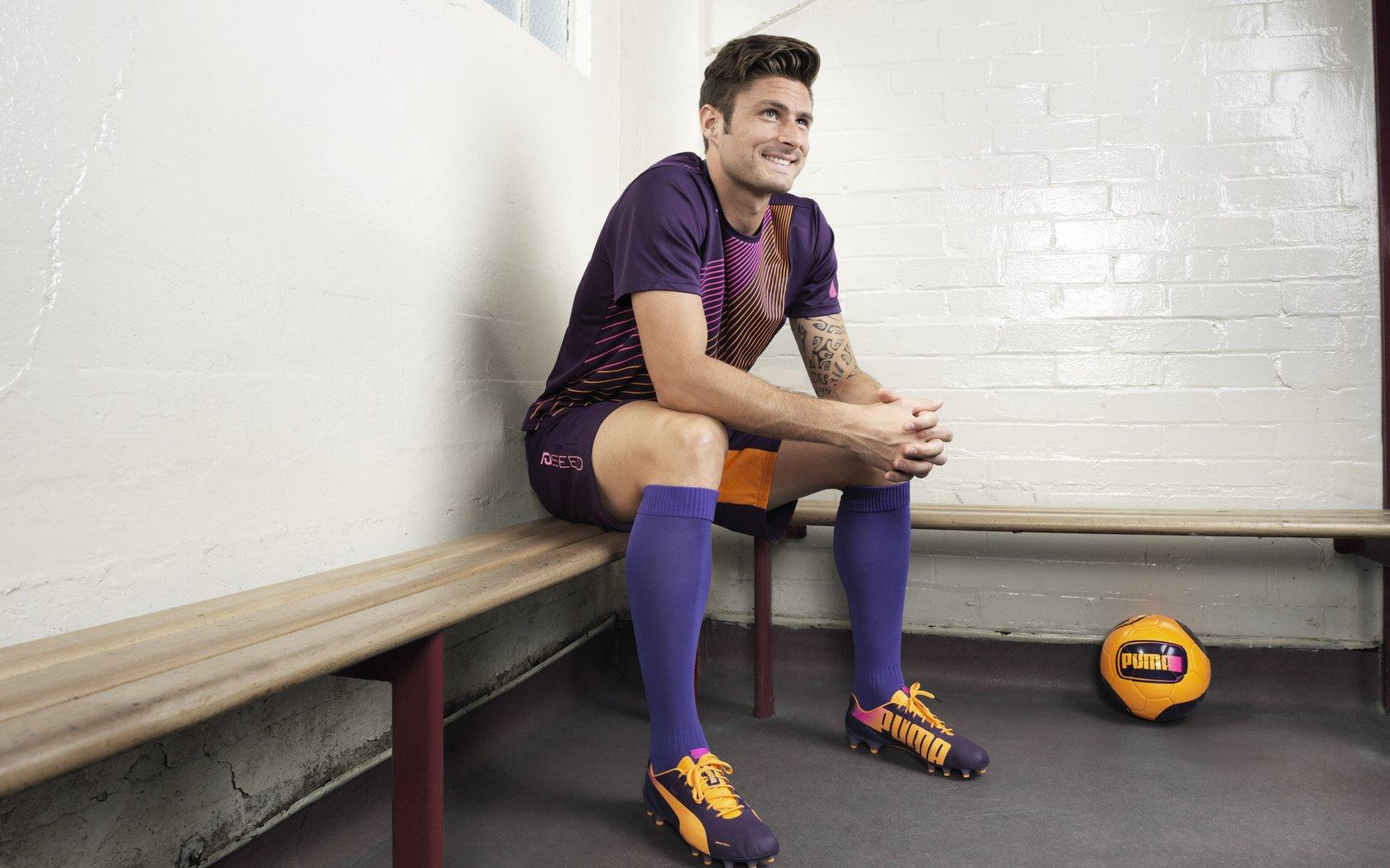 纳达尔关键破发点制胜 挺进法网半决赛